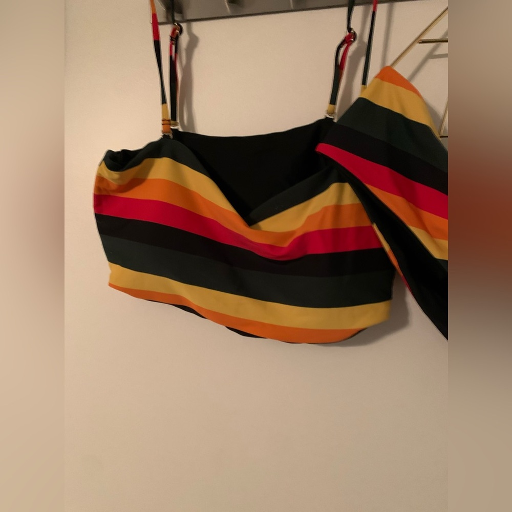 Cupshe Multi Color Reversible To Black Bikini Nwot - image 7